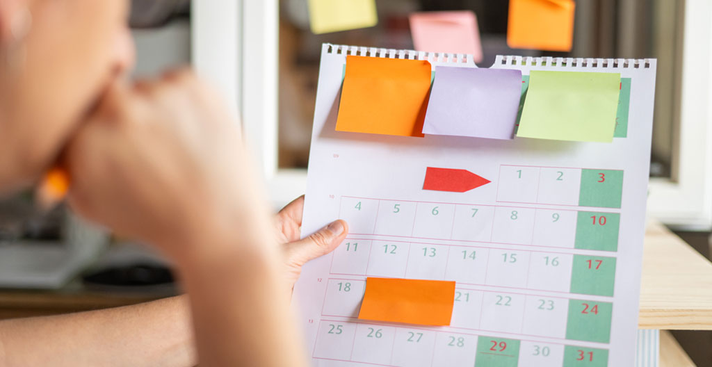 Calendrier annuel des tarifs hôteliers à Morzine avec variation saisonnière.